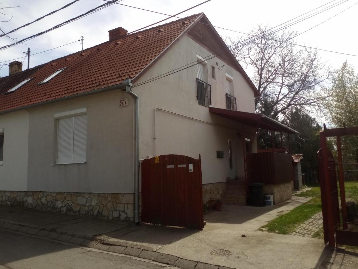 Budai Vam Apartmanhaz Πετς Εξωτερικό φωτογραφία
