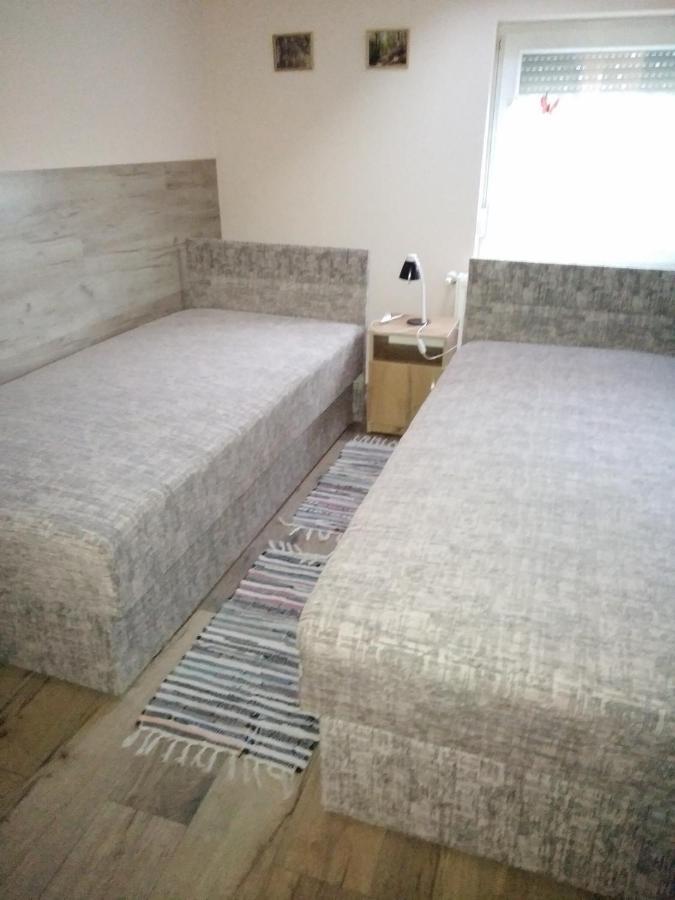 Budai Vam Apartmanhaz Πετς Εξωτερικό φωτογραφία