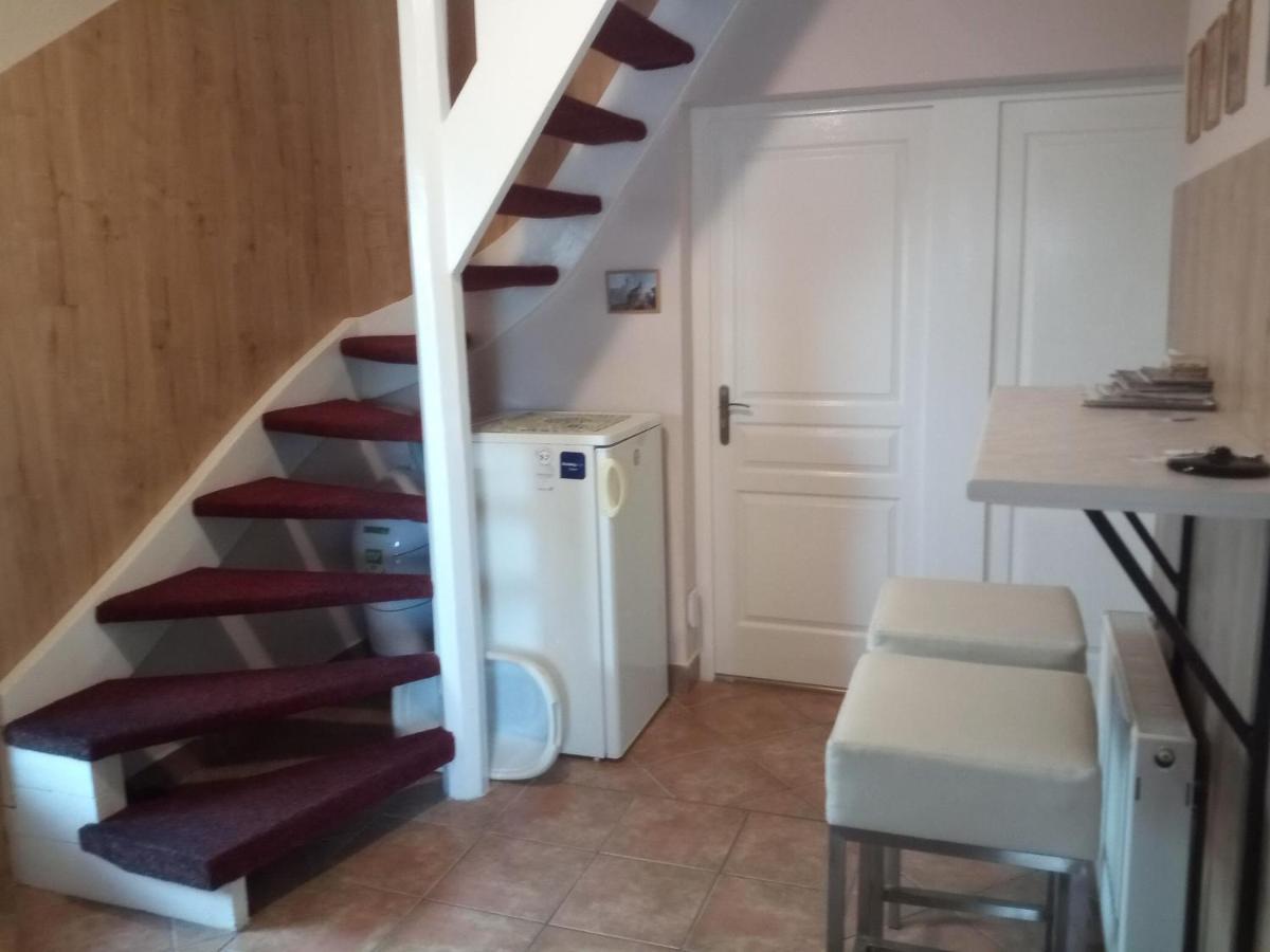 Budai Vam Apartmanhaz Πετς Εξωτερικό φωτογραφία