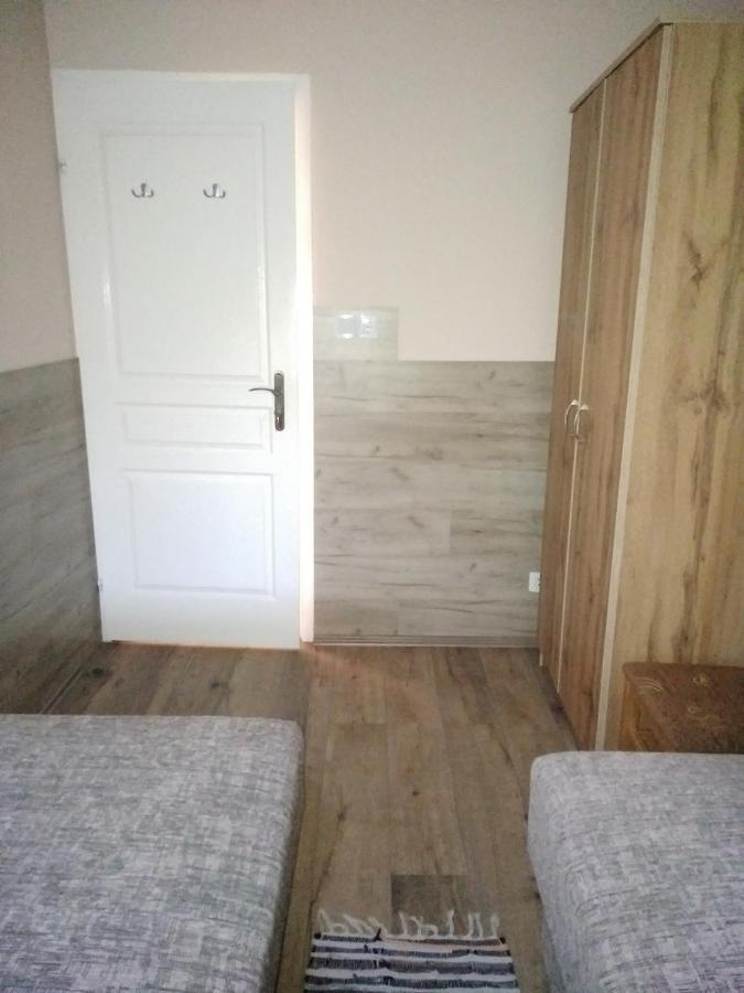 Budai Vam Apartmanhaz Πετς Εξωτερικό φωτογραφία