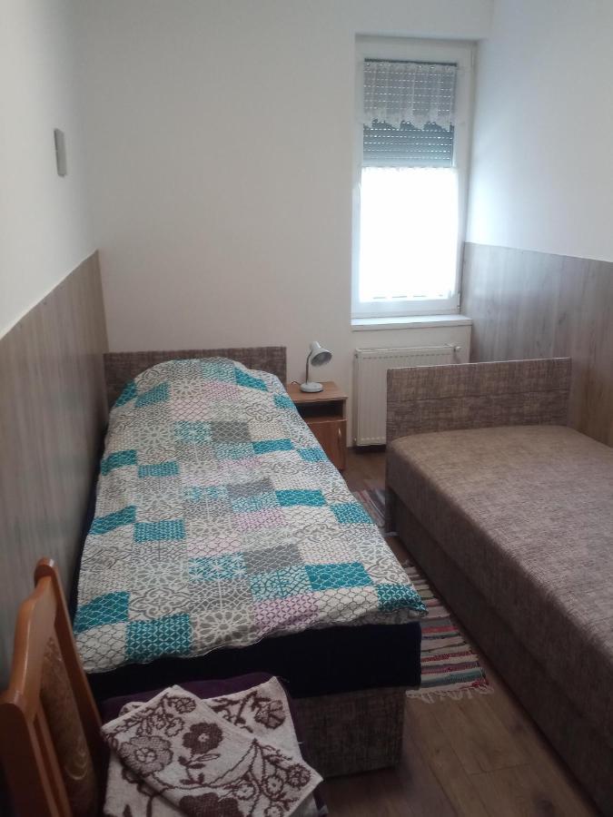 Budai Vam Apartmanhaz Πετς Εξωτερικό φωτογραφία