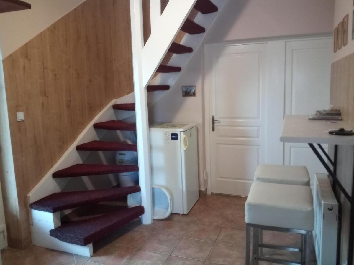 Budai Vam Apartmanhaz Πετς Εξωτερικό φωτογραφία